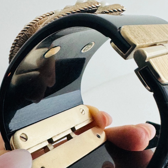 CHANEL Cuff  Bracelet - Picture 6 of 7